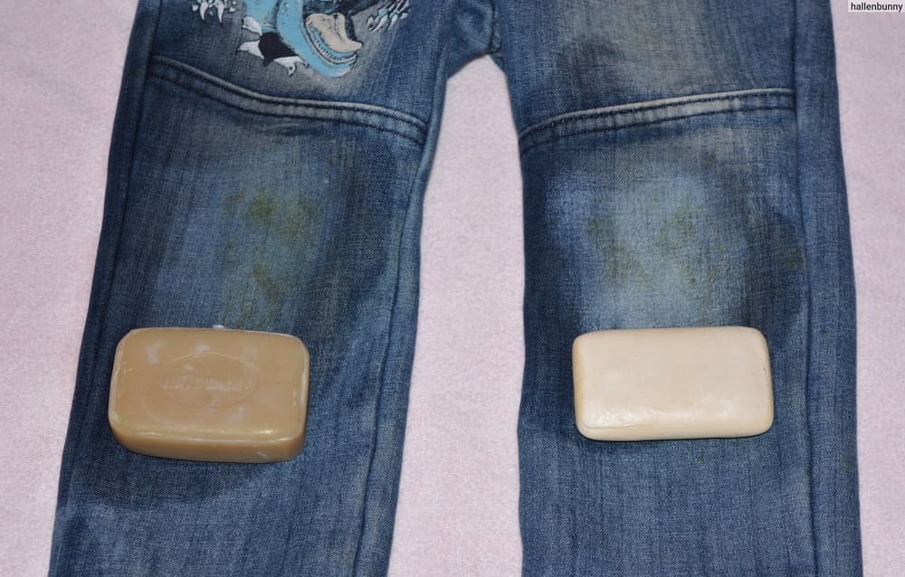 Хозяйственное мыло на джинсах